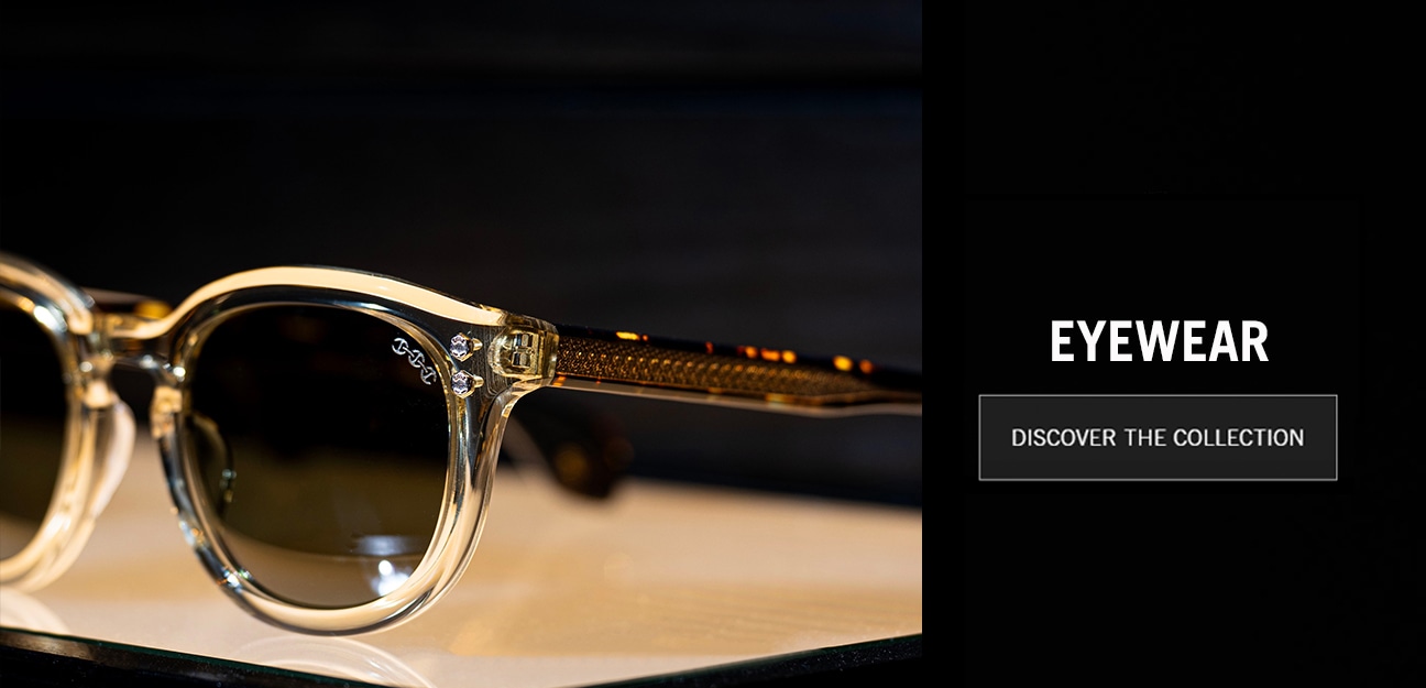 EYEWEAR